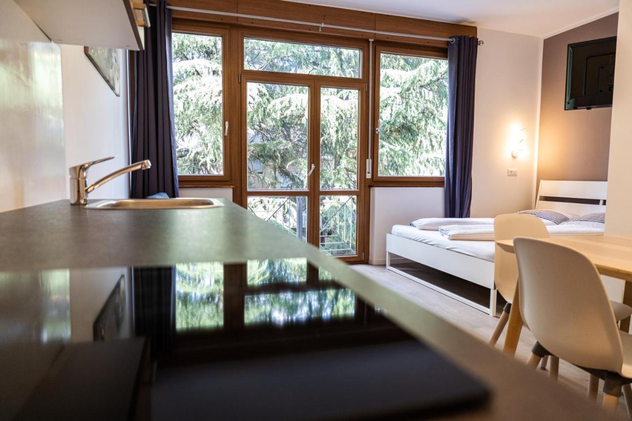 Flow Apartments Winkel Studio Merano Bagian luar foto