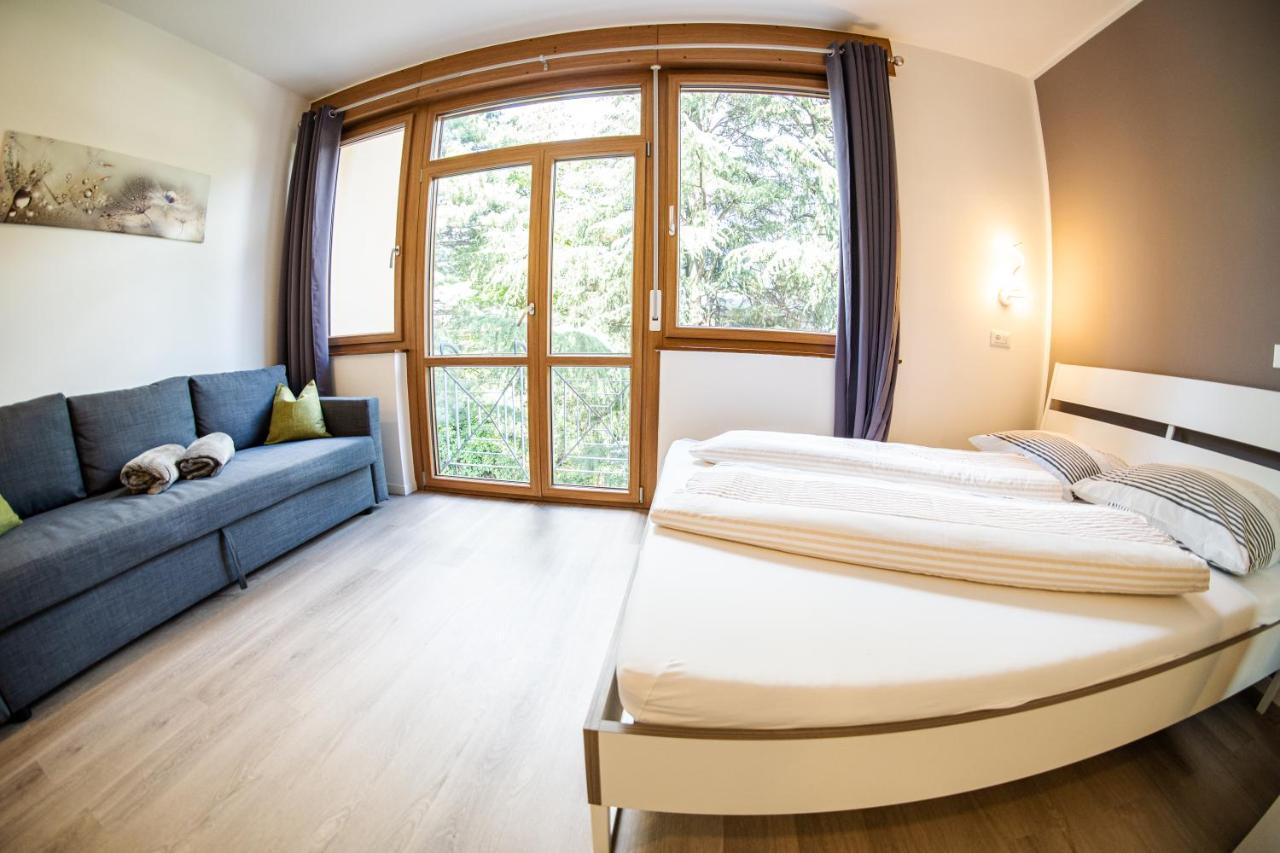 Flow Apartments Winkel Studio Merano Bagian luar foto